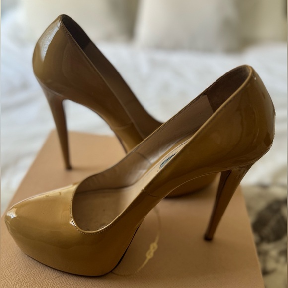 Vintage Unique Prada Heels - Picture 1 of 8